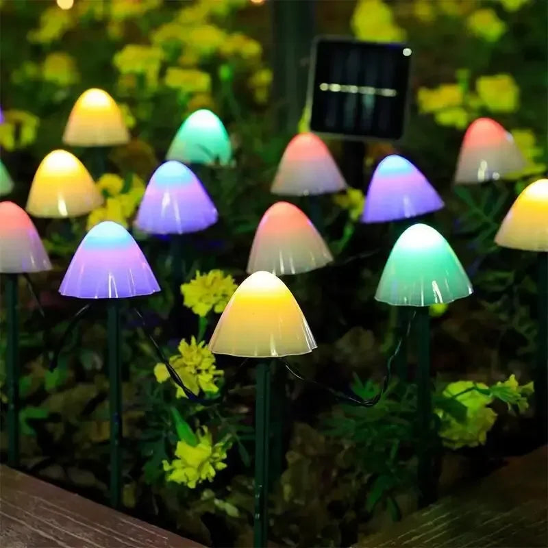 Solar-Powered Mushroom Lights Outdoor Decorative